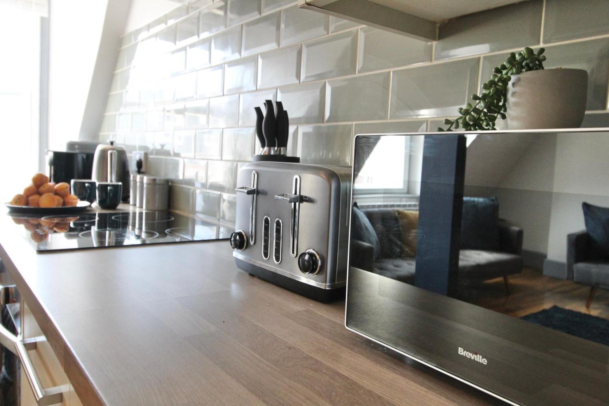 Magnificent One Bed Penthouse *